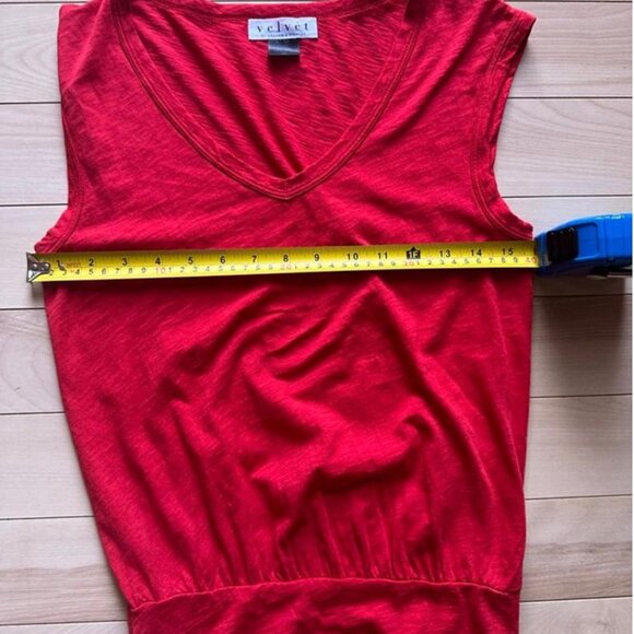 High-quality red t-shirt dress by Velvet by Graham & Spencer - Picture 4 of 6